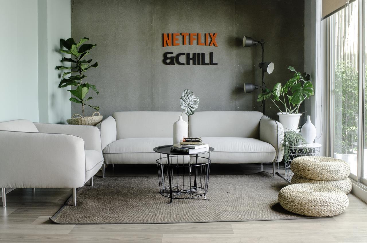 Whereder Poshtel Udon Thani Buitenkant foto